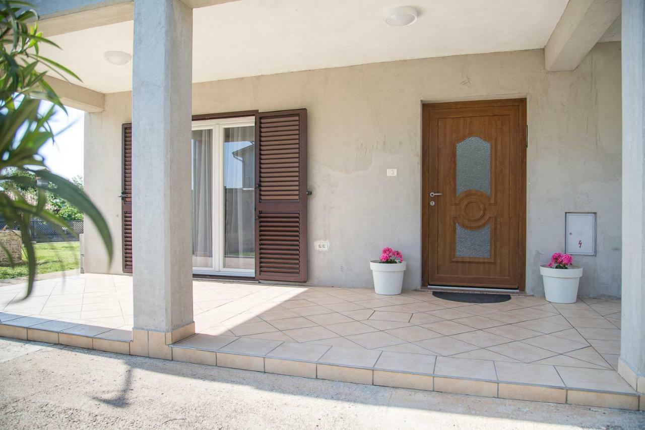 Ferienwohnung Basanni Labin  Exterior foto