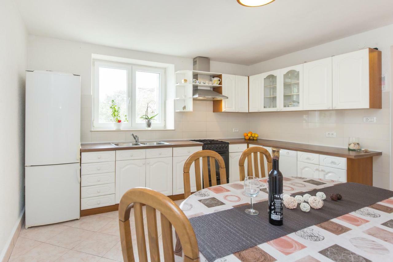 Ferienwohnung Basanni Labin  Exterior foto