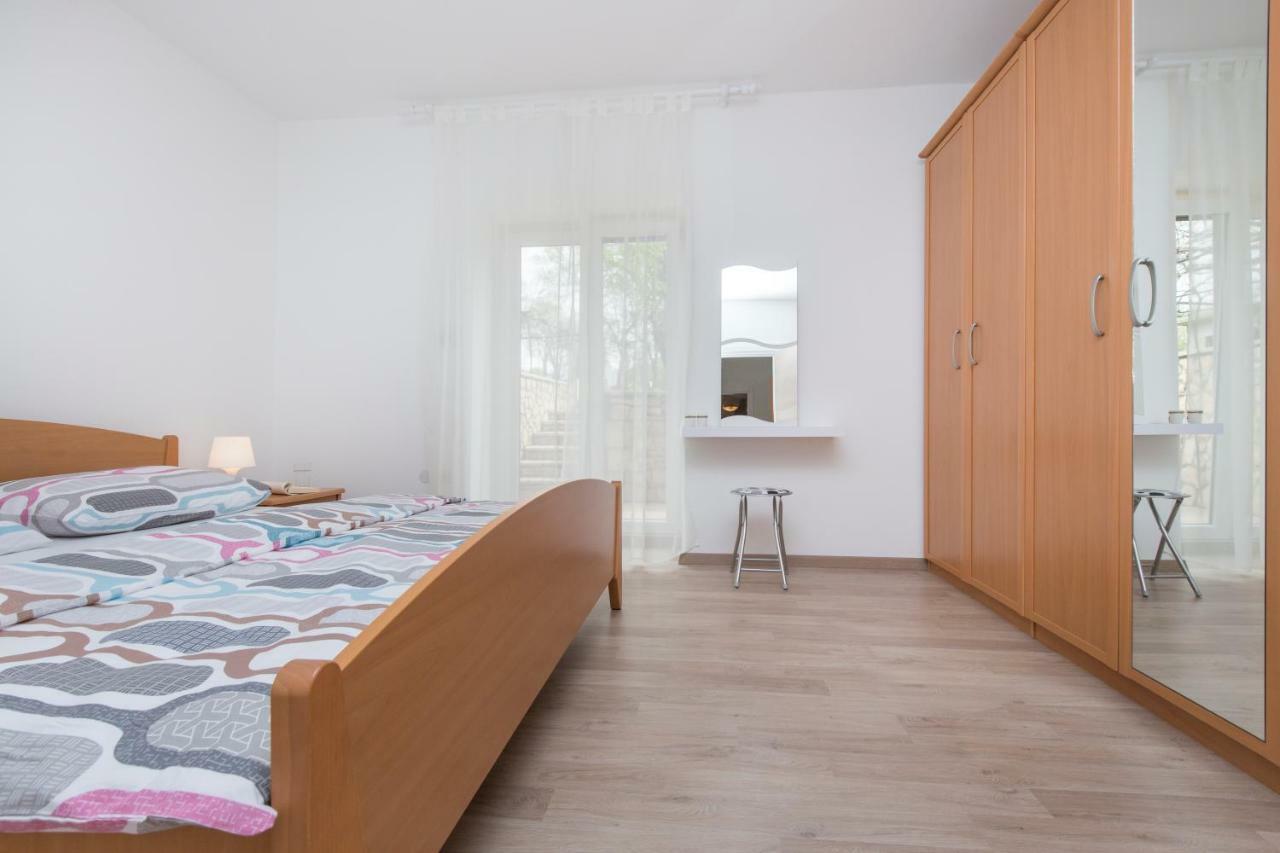 Ferienwohnung Basanni Labin  Exterior foto