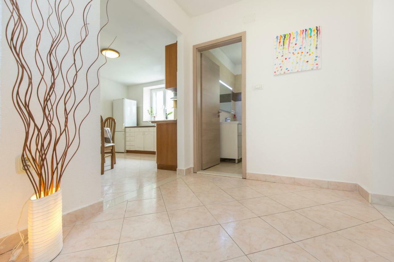 Ferienwohnung Basanni Labin  Exterior foto